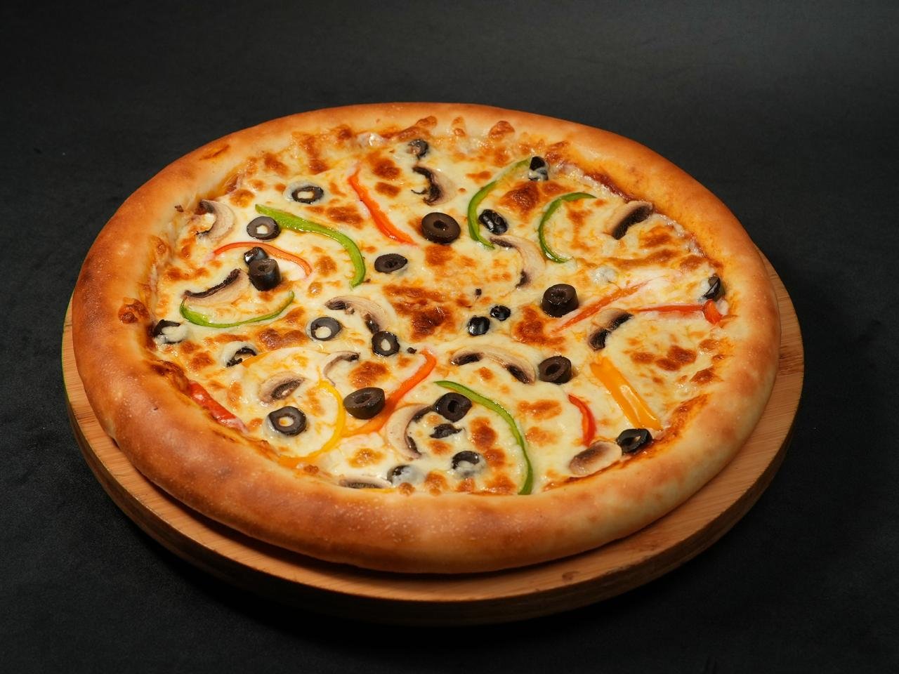 بيتزا خضار ( وسط )